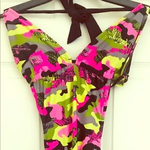 👙Hobie Girl’s swimsuit, Size M 7-9 Sold as is.